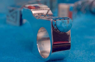 Turquoise Native American 2 Finger ring Richard Tsosie