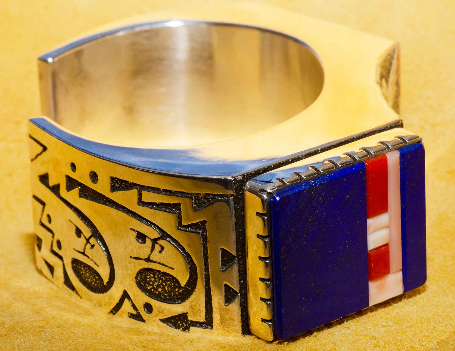 Richard Tsosie Hi Rise Bracelet - A masterpiece