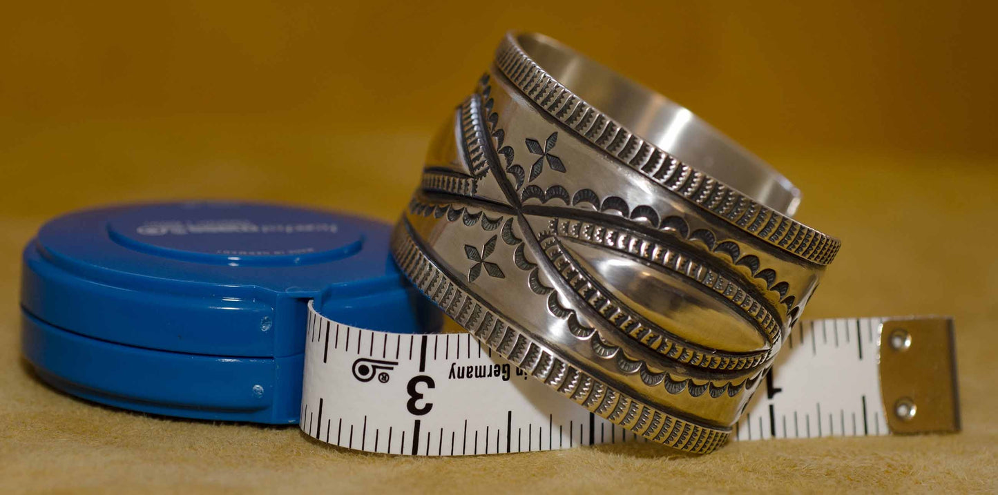 Thomas Curtis Vintage Native American Bracelet