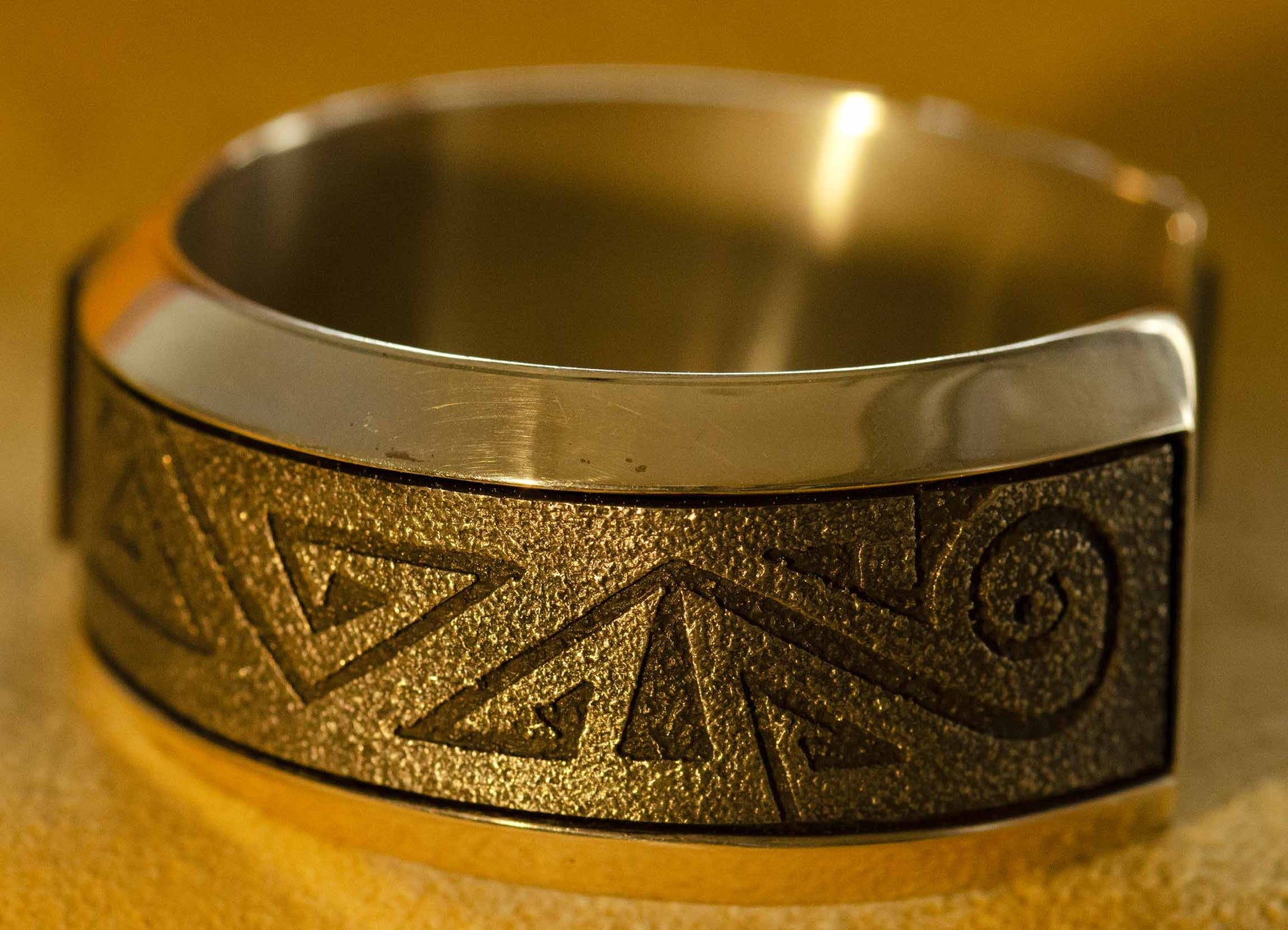 Richard Tsosie, Silversmith - Navajo