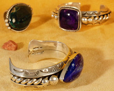 Albert Lee, Lapis Bracelet