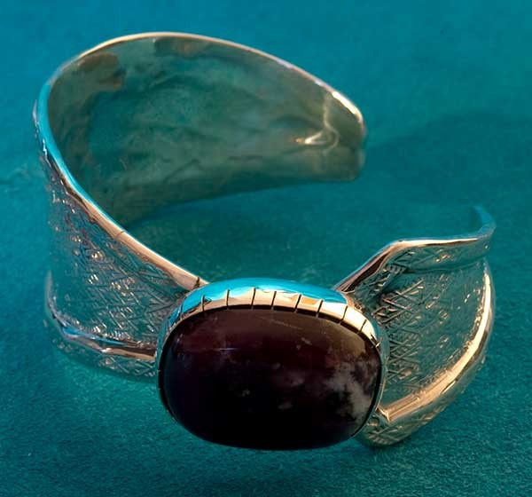 native american Sugelite Bracelet Jewelry Sam LaFontain